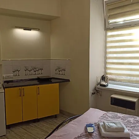 Smart Yellow Apartment-15 Хв Від Жд Вокзалу Lviv Exterior photo