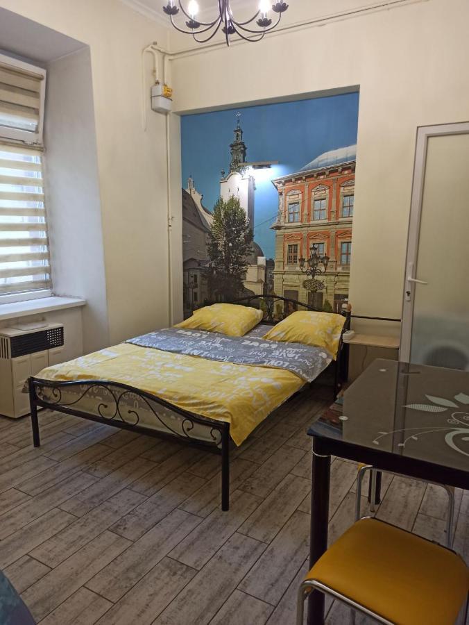 Apartment Smart Yellow Apartment-15 хв від жд вокзалу Lviv