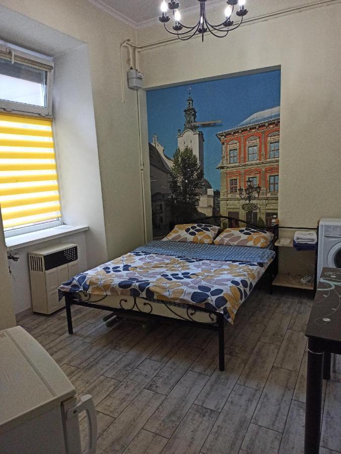 Smart Yellow Apartment-15 хв від жд вокзалу * Lviv